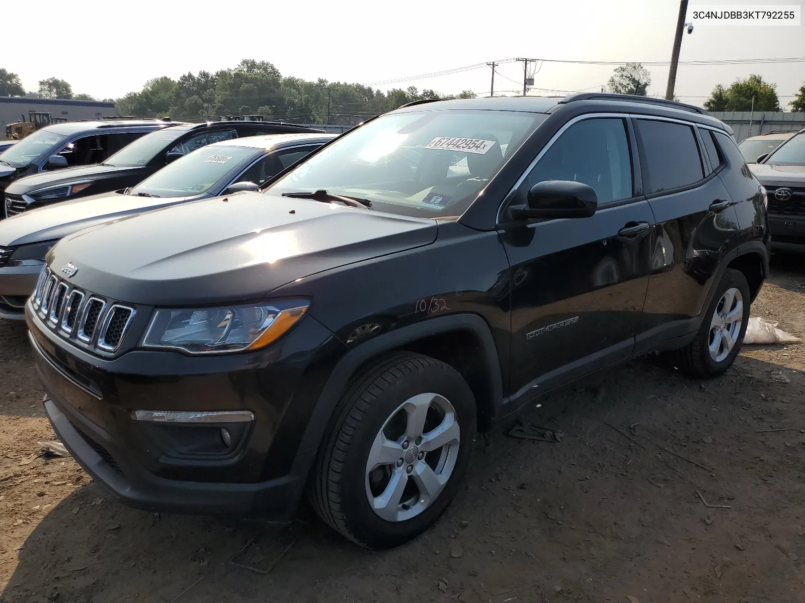 2019 Jeep Compass Latitude VIN: 3C4NJDBB3KT792255 Lot: 67442954