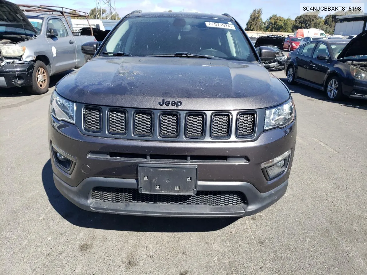 2019 Jeep Compass Latitude VIN: 3C4NJCBBXKT815198 Lot: 67971924