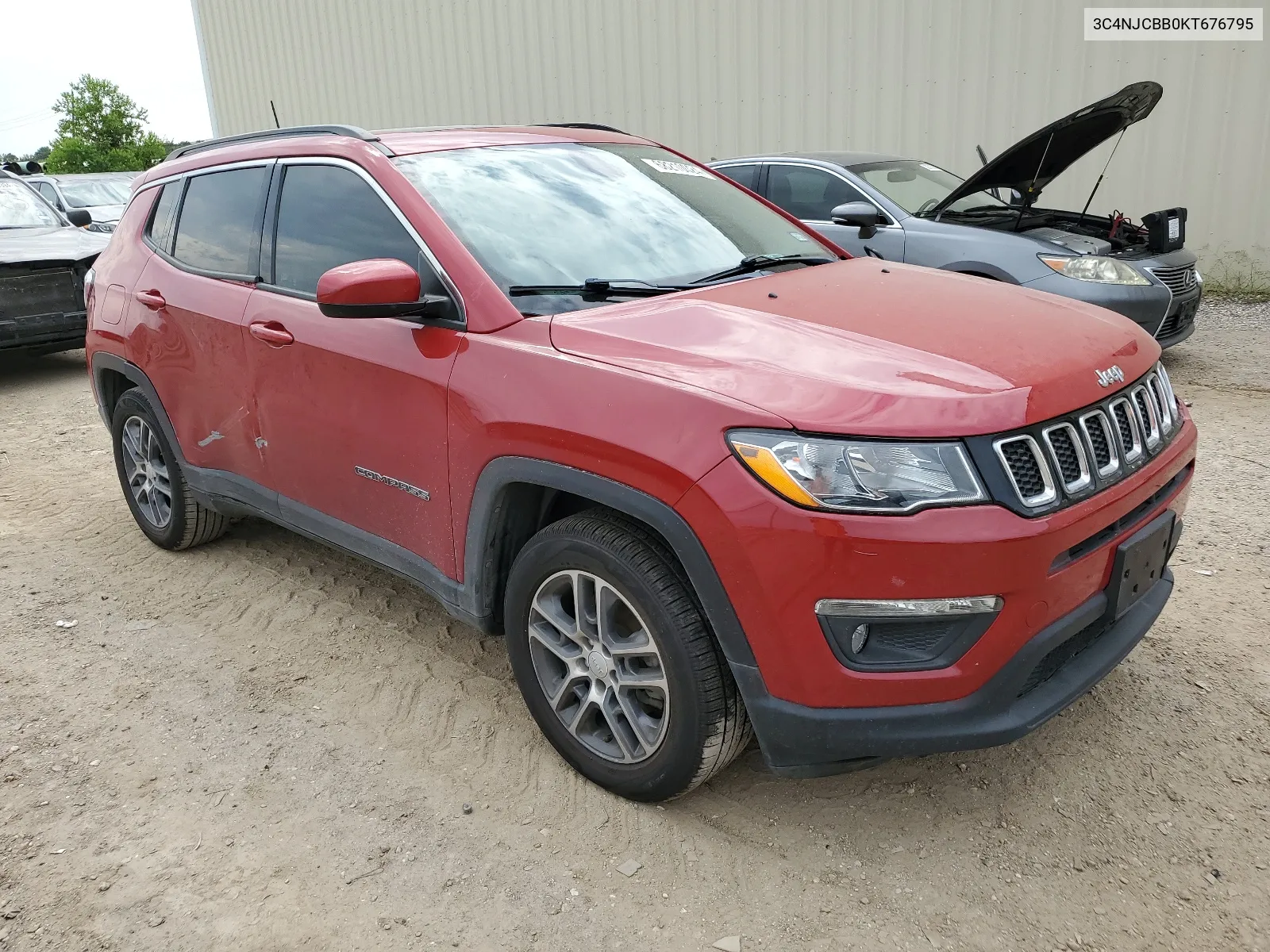 2019 Jeep Compass Latitude VIN: 3C4NJCBB0KT676795 Lot: 68210024