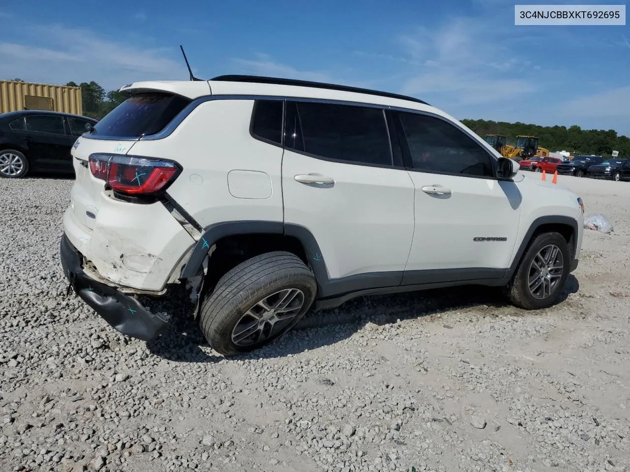 3C4NJCBBXKT692695 2019 Jeep Compass Latitude