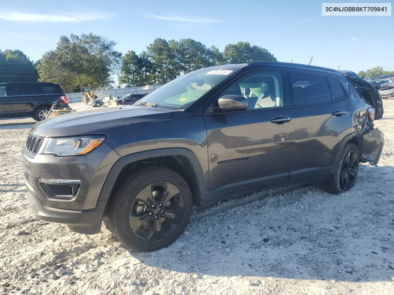 3C4NJDBB8KT709841 2019 Jeep Compass Latitude