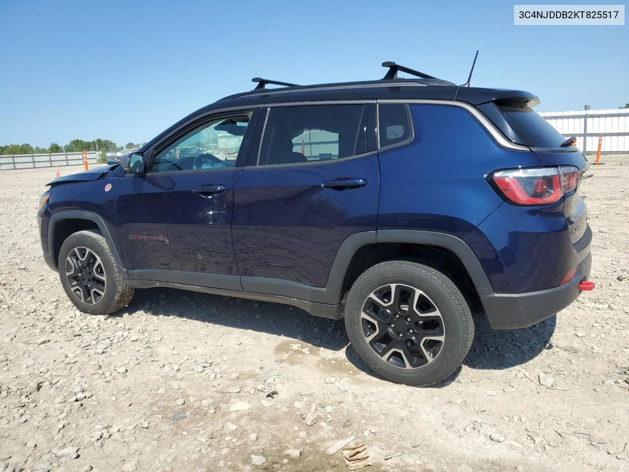 2019 Jeep Compass Trailhawk VIN: 3C4NJDDB2KT825517 Lot: 70074604