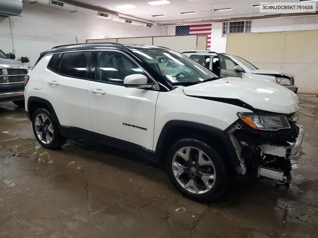 2019 Jeep Compass Limited VIN: 3C4NJDCB5KT791638 Lot: 70670554