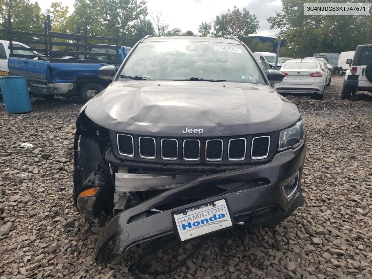 3C4NJDCB3KT747671 2019 Jeep Compass Limited