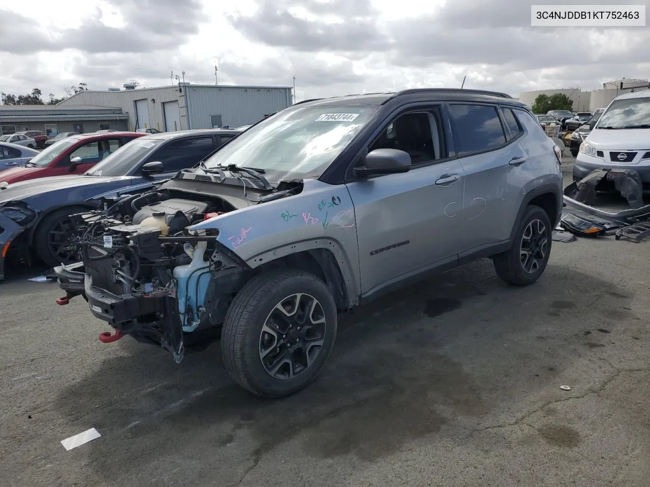 2019 Jeep Compass Trailhawk VIN: 3C4NJDDB1KT752463 Lot: 71843744