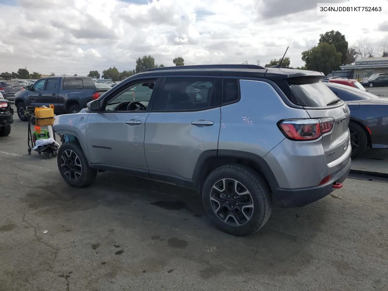 2019 Jeep Compass Trailhawk VIN: 3C4NJDDB1KT752463 Lot: 71843744