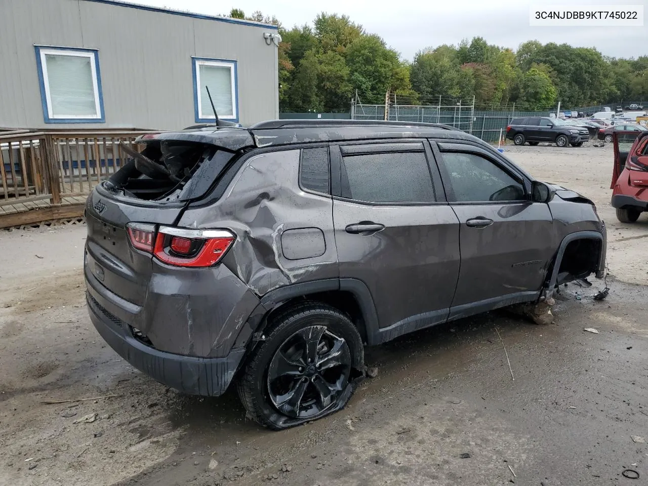 2019 Jeep Compass Latitude VIN: 3C4NJDBB9KT745022 Lot: 72152524