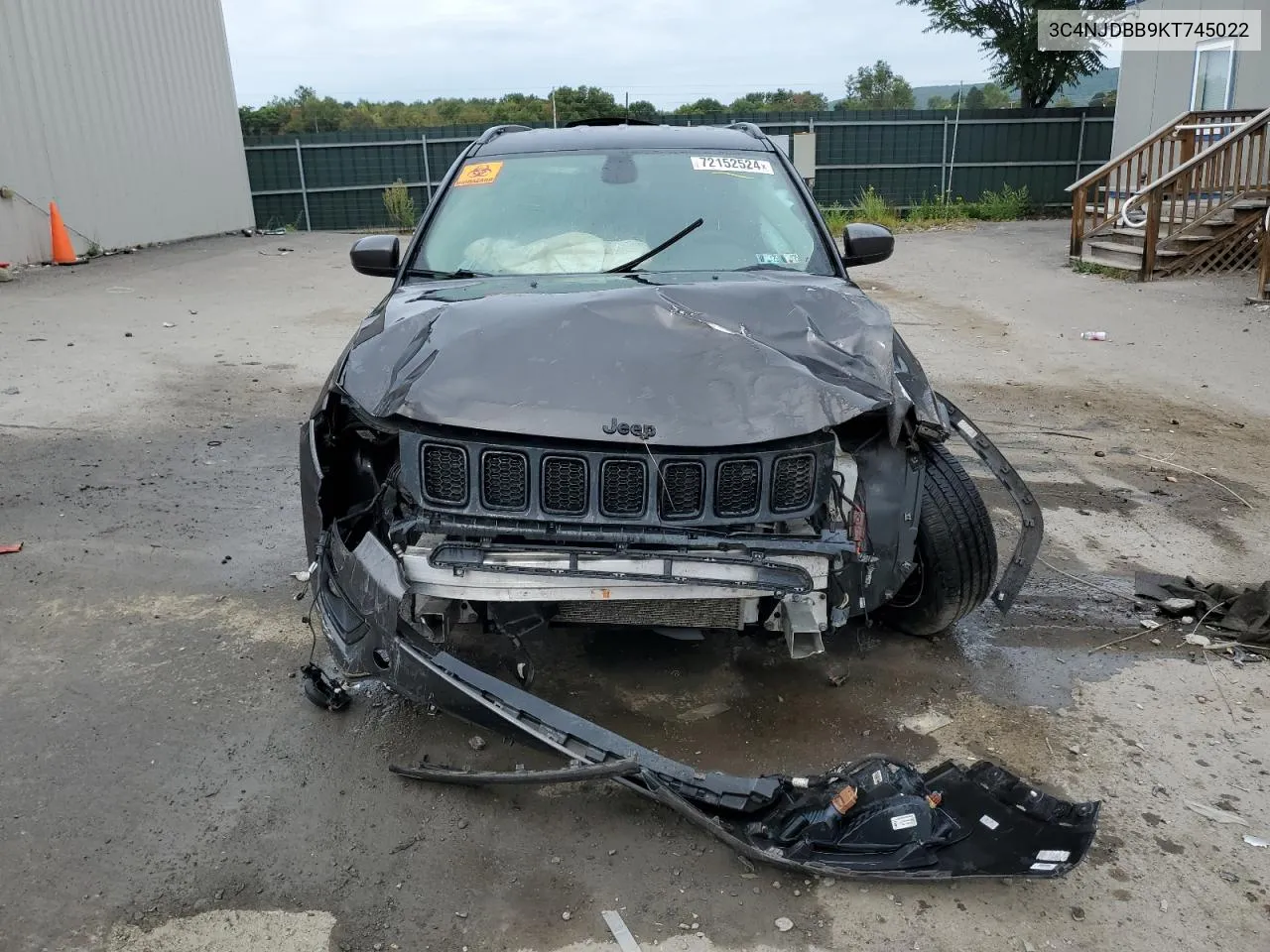 2019 Jeep Compass Latitude VIN: 3C4NJDBB9KT745022 Lot: 72152524