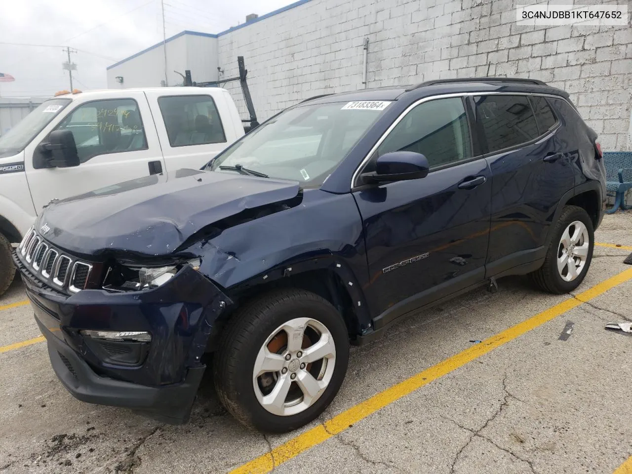 3C4NJDBB1KT647652 2019 Jeep Compass Latitude