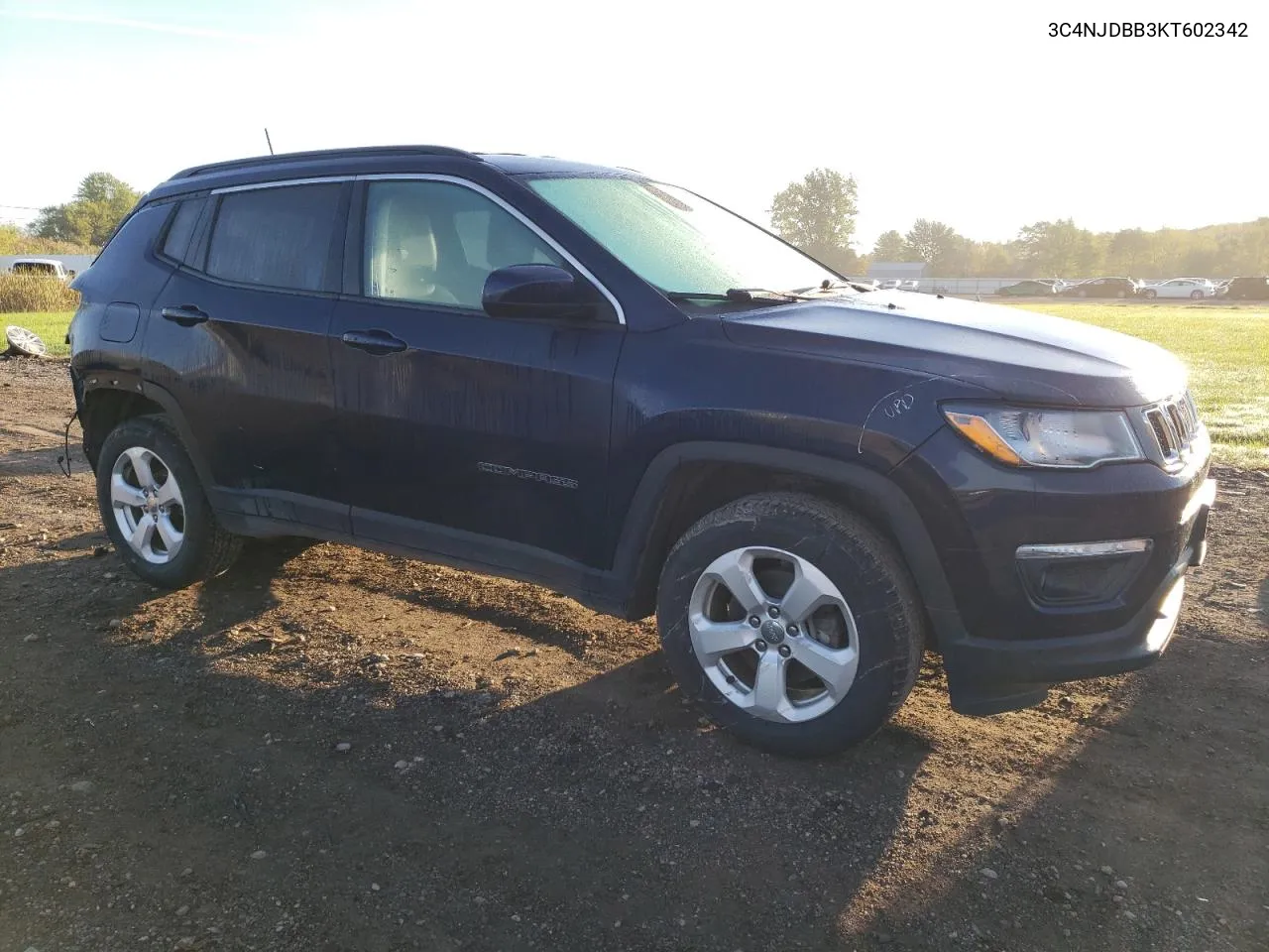 3C4NJDBB3KT602342 2019 Jeep Compass Latitude