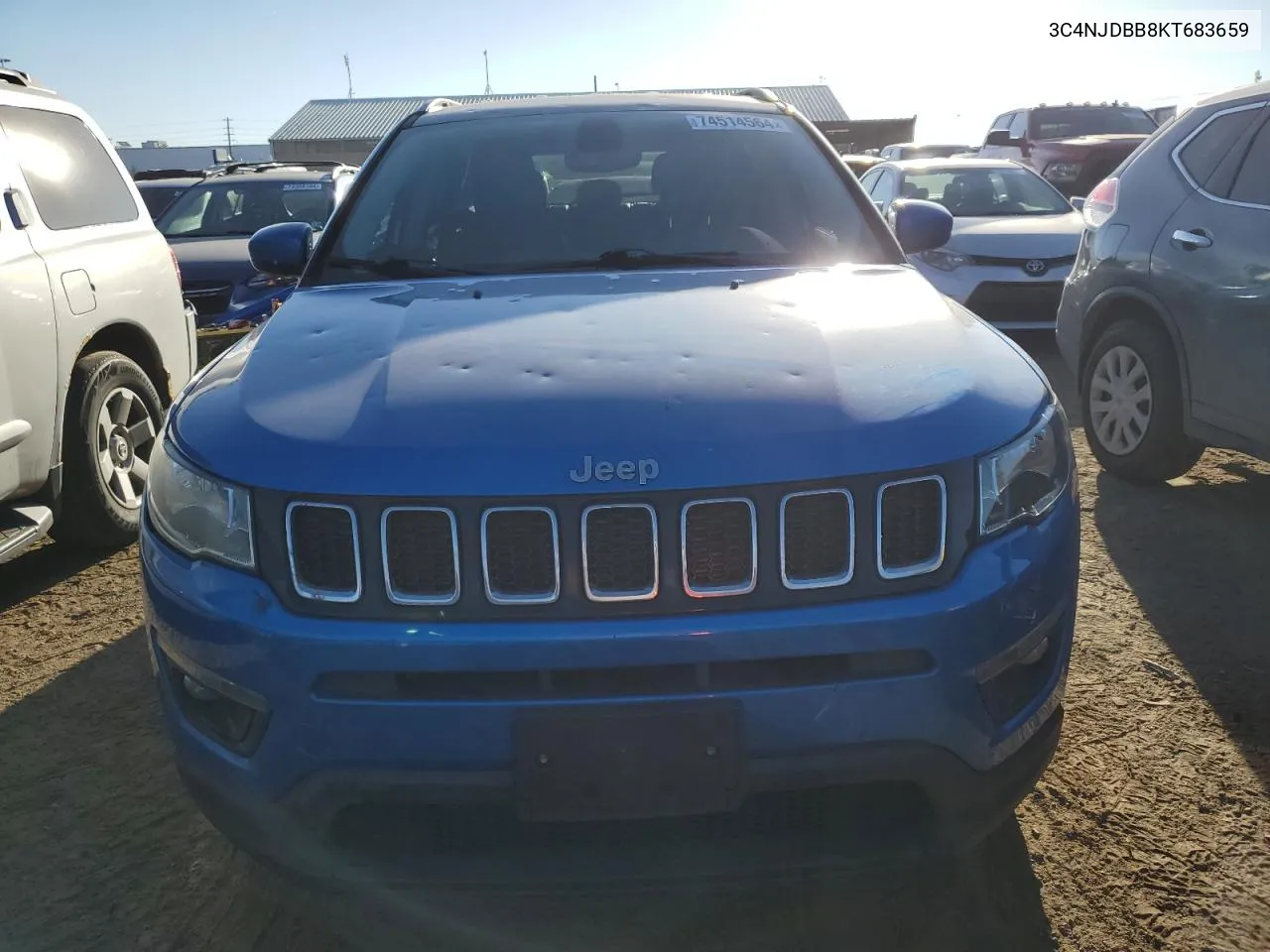 2019 Jeep Compass Latitude VIN: 3C4NJDBB8KT683659 Lot: 74514564