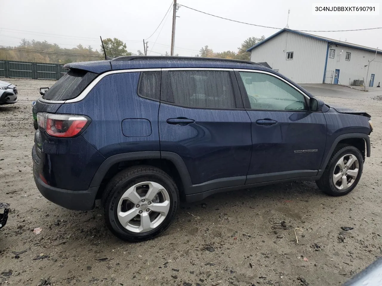 2019 Jeep Compass Latitude VIN: 3C4NJDBBXKT690791 Lot: 75419654