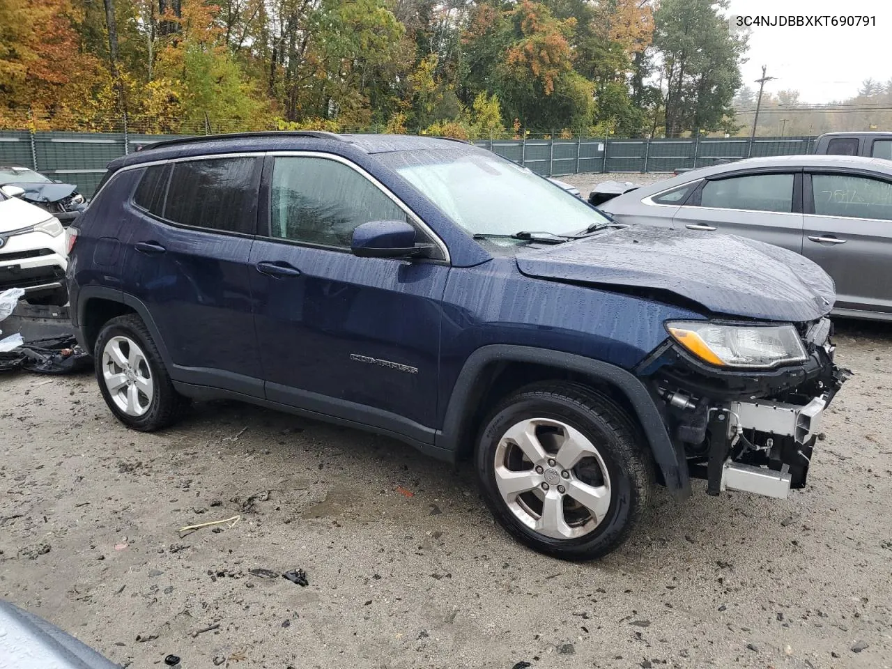 2019 Jeep Compass Latitude VIN: 3C4NJDBBXKT690791 Lot: 75419654