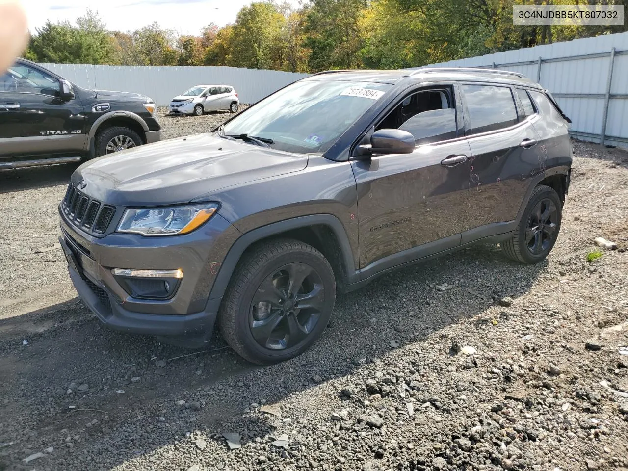 2019 Jeep Compass Latitude VIN: 3C4NJDBB5KT807032 Lot: 75737884