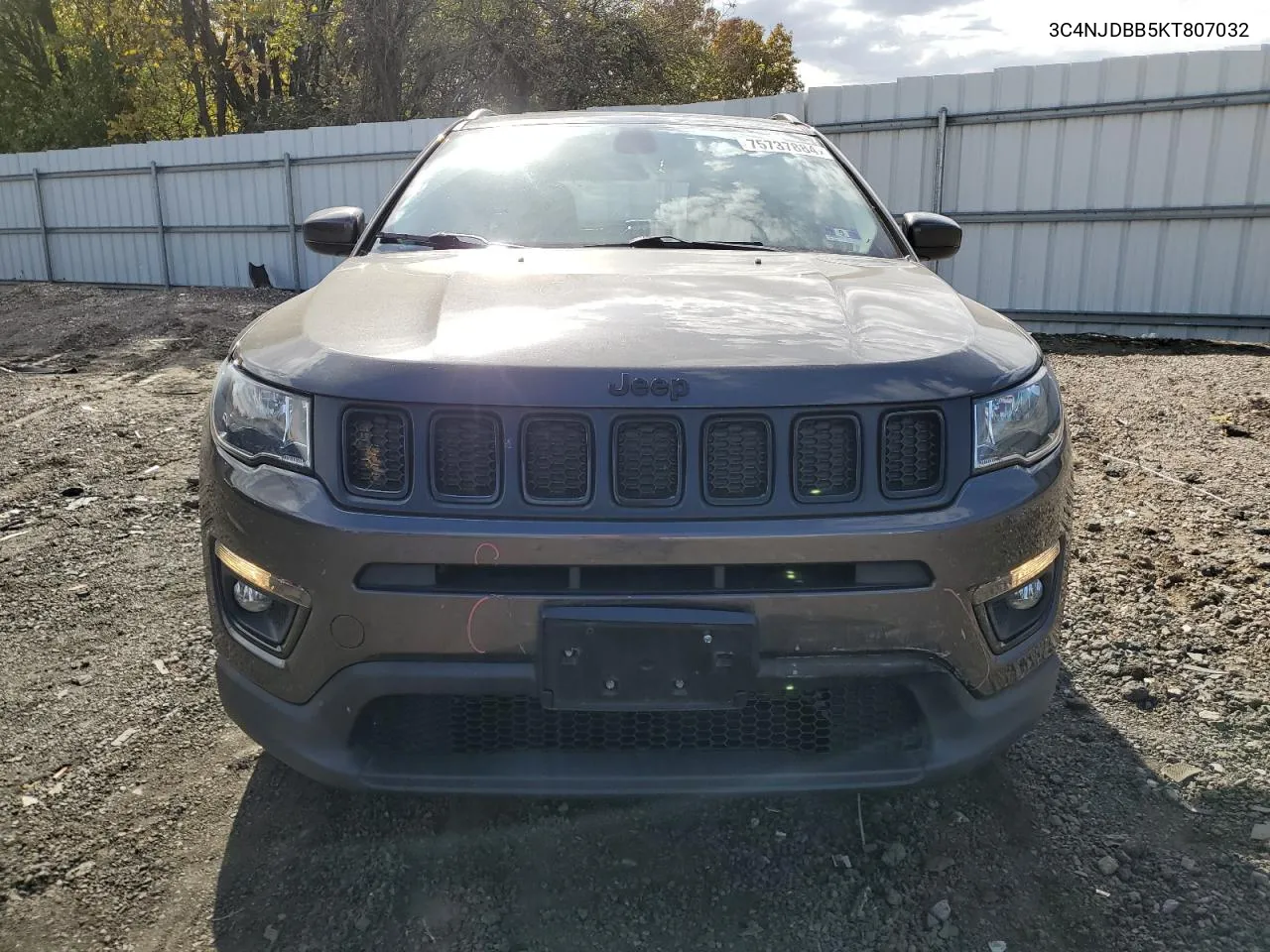 2019 Jeep Compass Latitude VIN: 3C4NJDBB5KT807032 Lot: 75737884