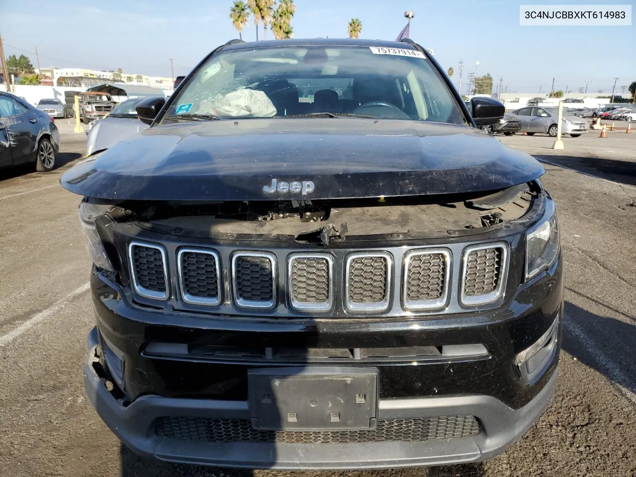 2019 Jeep Compass Latitude VIN: 3C4NJCBBXKT614983 Lot: 75737914