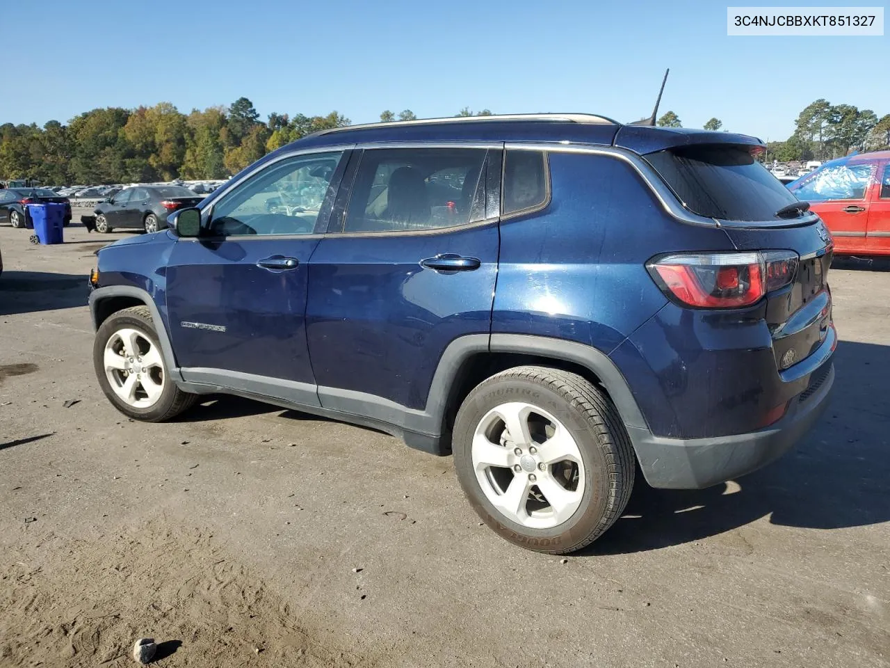 3C4NJCBBXKT851327 2019 Jeep Compass Latitude