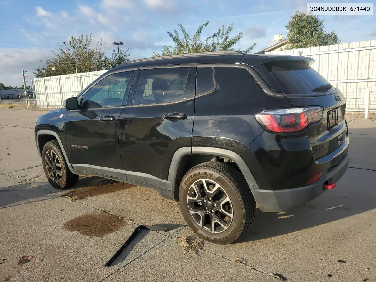 2019 Jeep Compass Trailhawk VIN: 3C4NJDDB0KT671440 Lot: 77732054