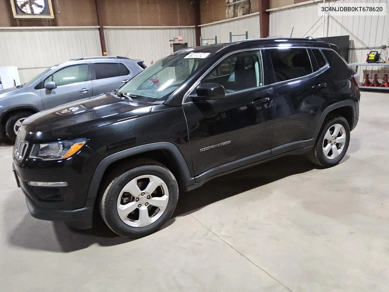 2019 Jeep Compass Latitude VIN: 3C4NJDBB0KT678620 Lot: 77855694