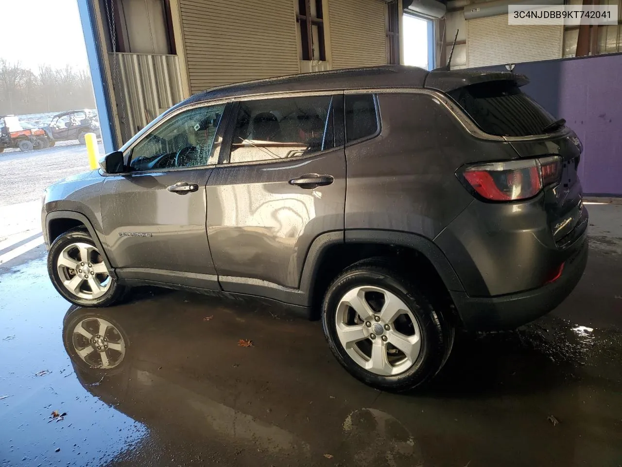 2019 Jeep Compass Latitude VIN: 3C4NJDBB9KT742041 Lot: 80632994