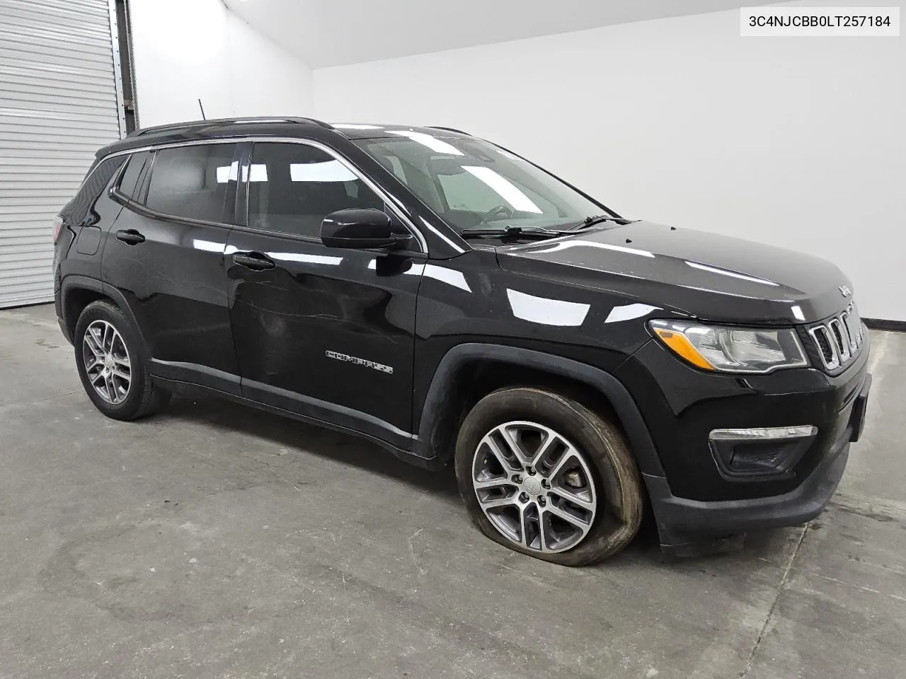 2020 Jeep Compass Latitude VIN: 3C4NJCBB0LT257184 Lot: 66081834