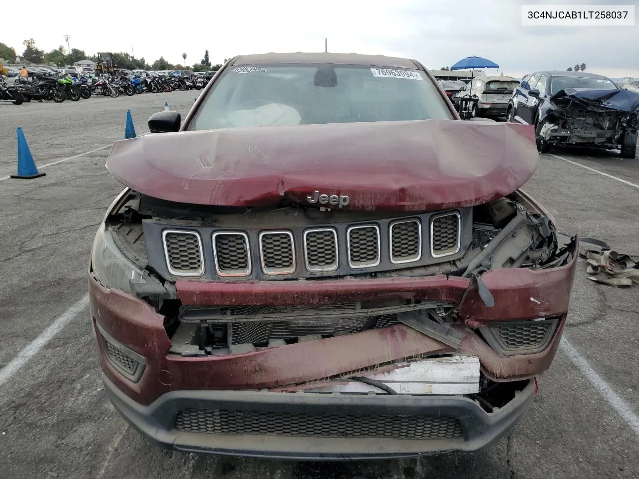 3C4NJCAB1LT258037 2020 Jeep Compass Sport