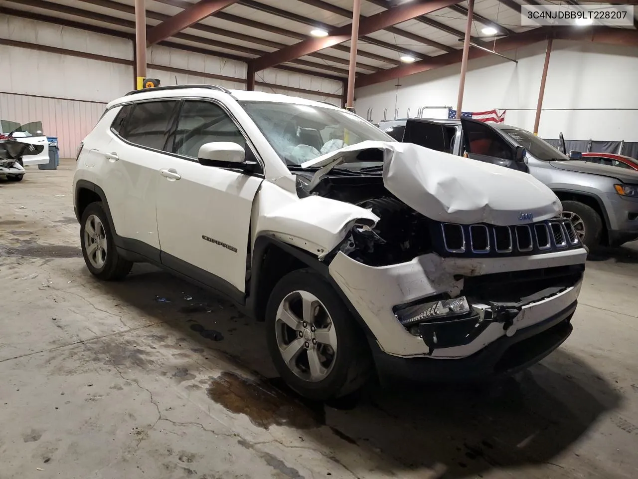 2020 Jeep Compass Latitude VIN: 3C4NJDBB9LT228207 Lot: 79559354