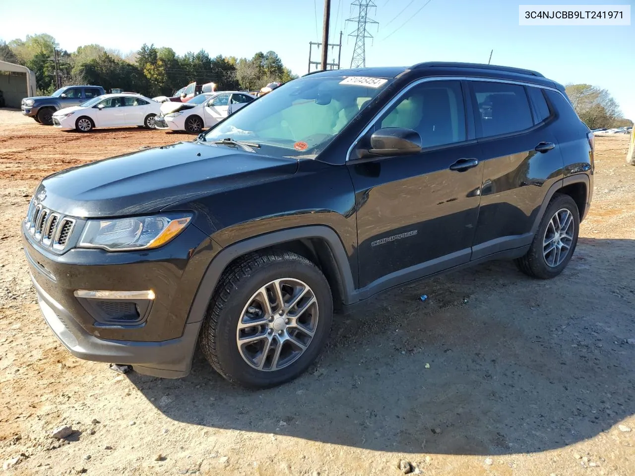 2020 Jeep Compass Latitude VIN: 3C4NJCBB9LT241971 Lot: 81045454