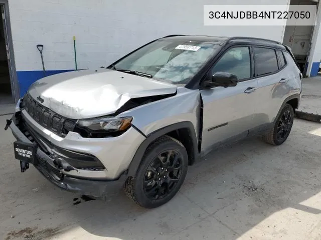 3C4NJDBB4NT227050 2022 Jeep Compass Latitude