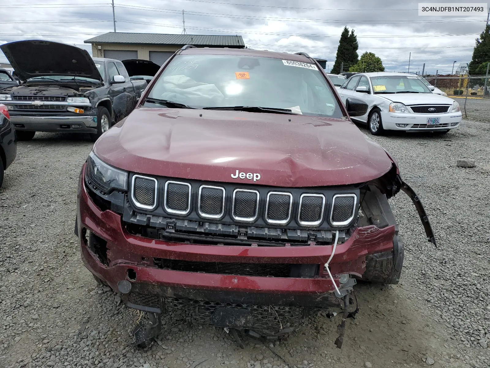 3C4NJDFB1NT207493 2022 Jeep Compass Latitude Lux