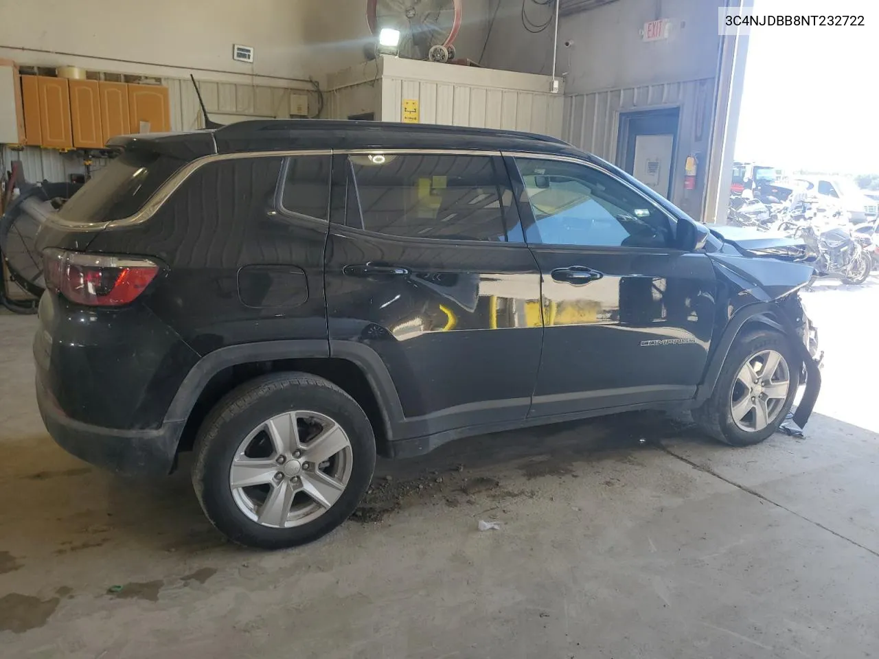 3C4NJDBB8NT232722 2022 Jeep Compass Latitude