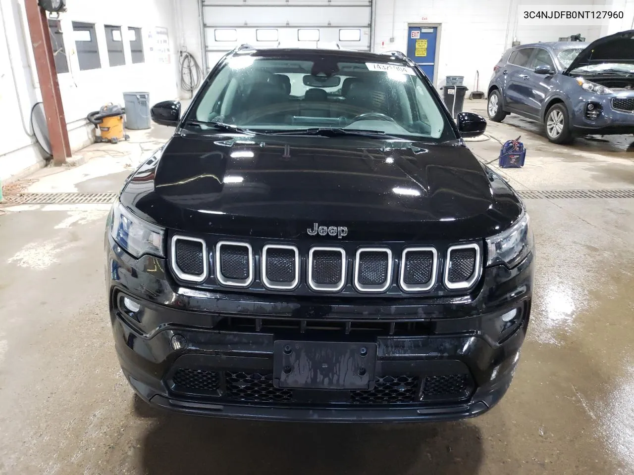 3C4NJDFB0NT127960 2022 Jeep Compass Latitude Lux