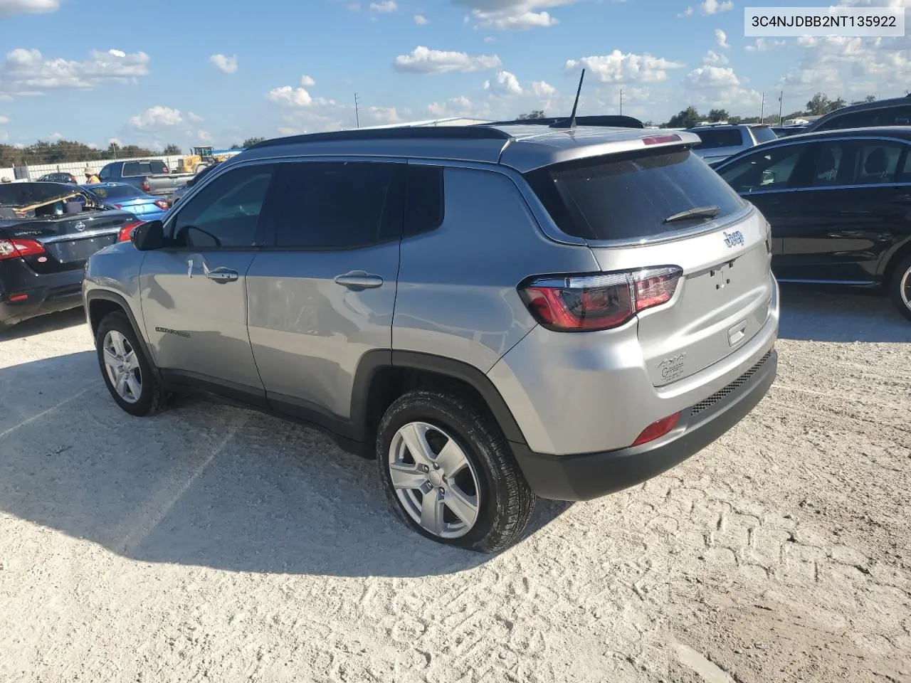 2022 Jeep Compass Latitude VIN: 3C4NJDBB2NT135922 Lot: 75755964