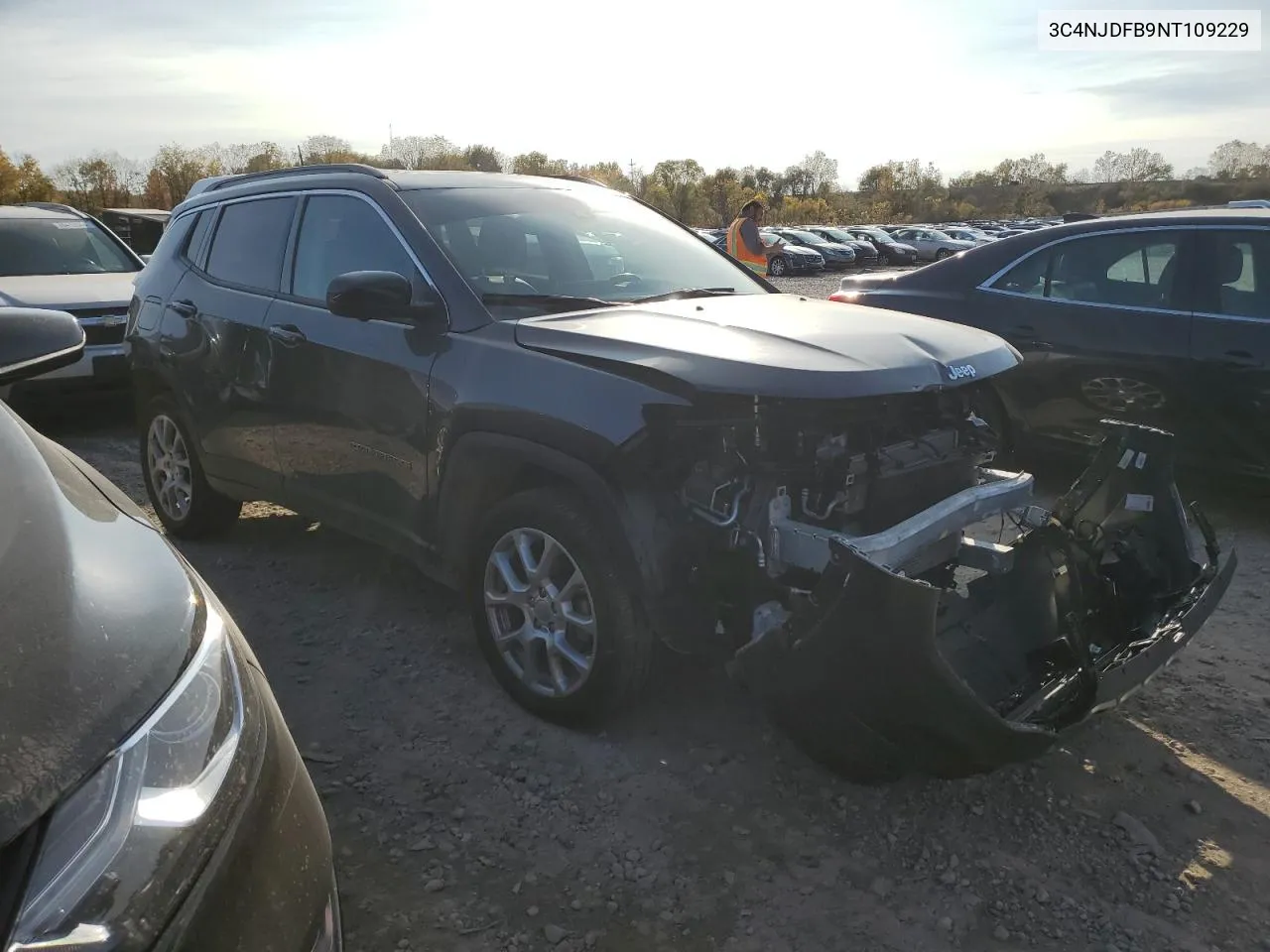 2022 Jeep Compass Latitude Lux VIN: 3C4NJDFB9NT109229 Lot: 76294904