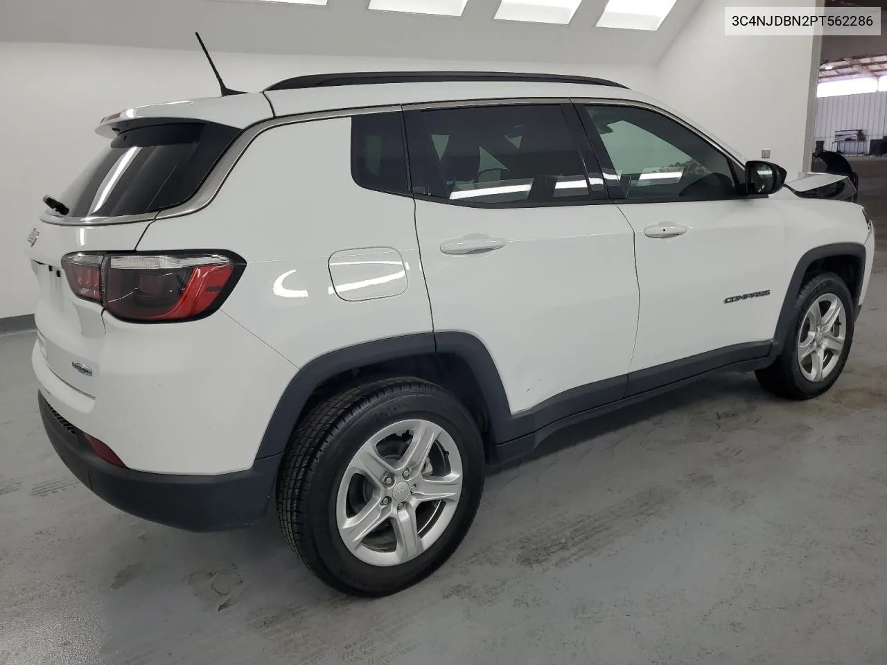 2023 Jeep Compass Latitude VIN: 3C4NJDBN2PT562286 Lot: 72959154