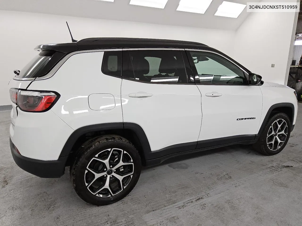 2025 Jeep Compass Limited VIN: 3C4NJDCNXST510959 Lot: 77908774