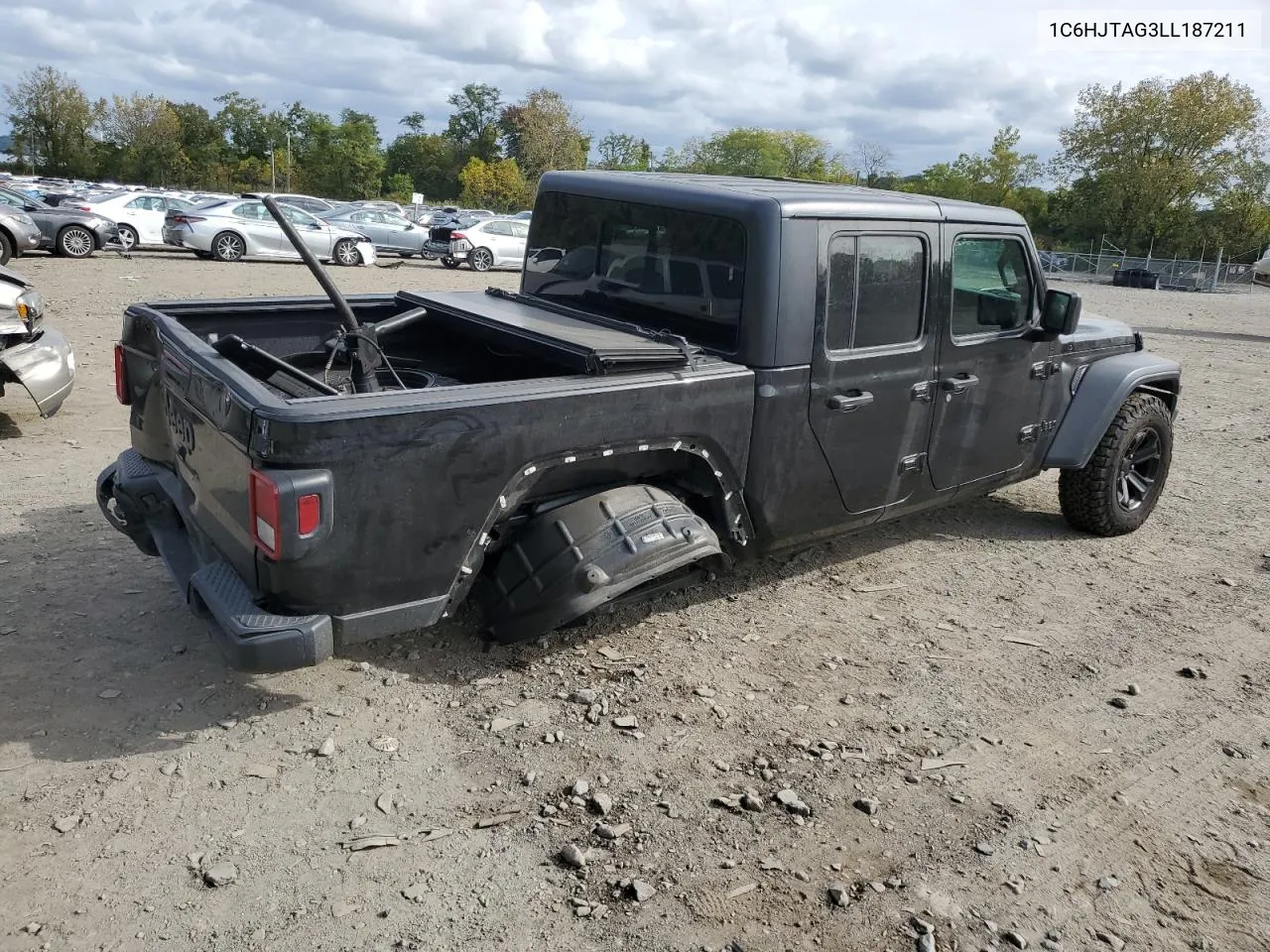 2020 Jeep Gladiator Sport VIN: 1C6HJTAG3LL187211 Lot: 74001864