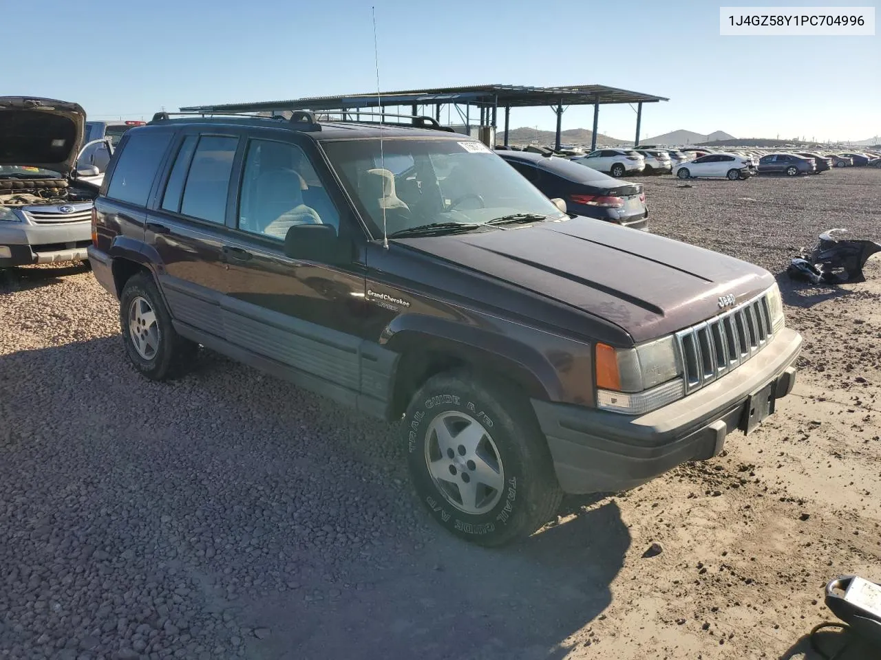 1993 Jeep Grand Cherokee Laredo VIN: 1J4GZ58Y1PC704996 Lot: 71567674