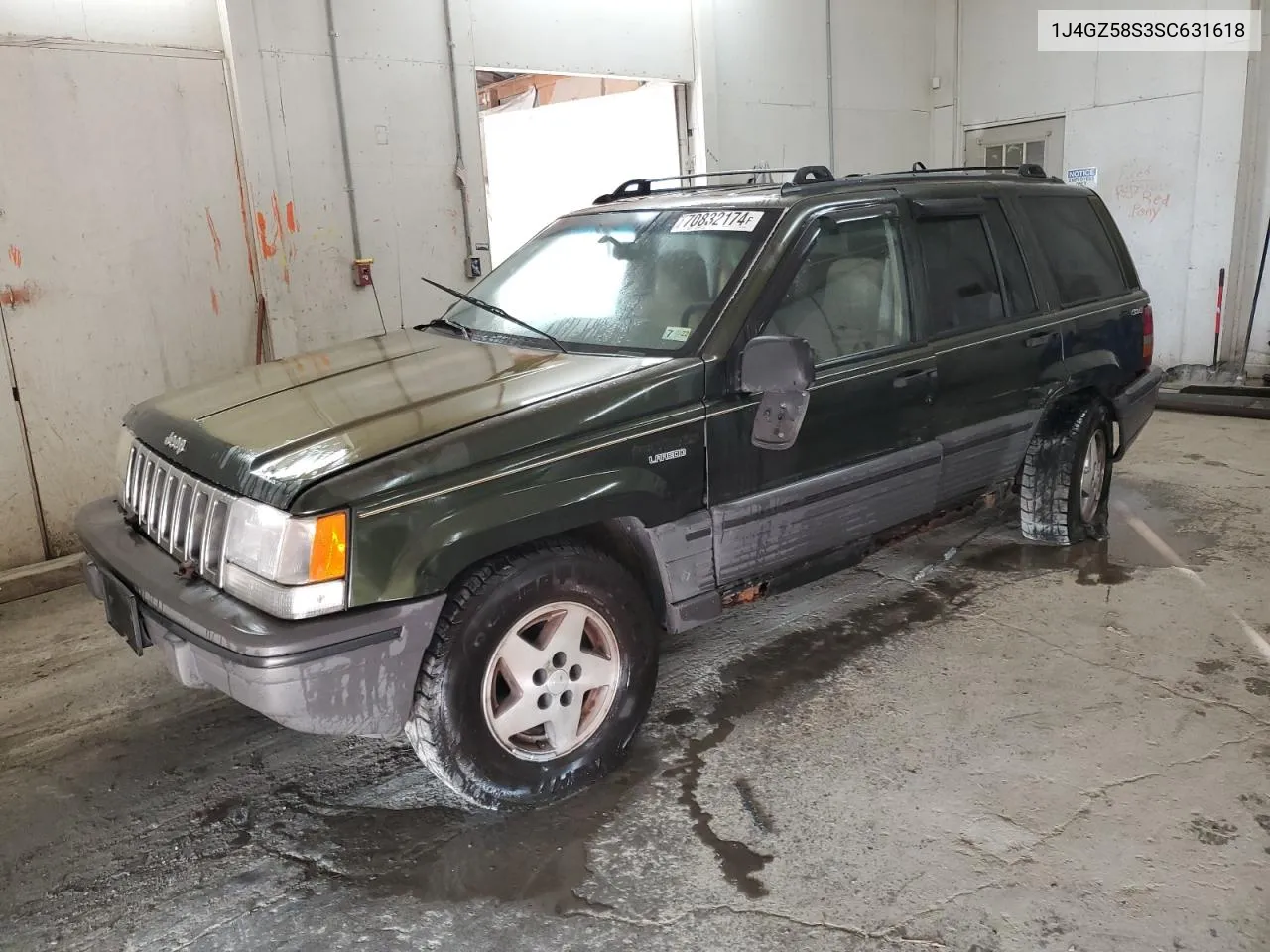 1995 Jeep Grand Cherokee Laredo VIN: 1J4GZ58S3SC631618 Lot: 70832174