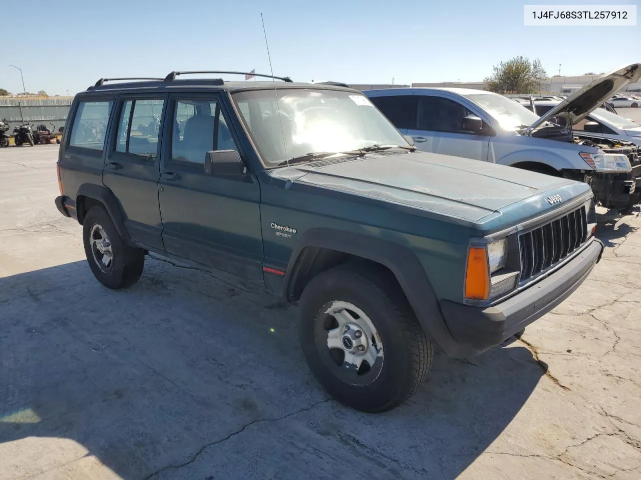 1996 Jeep Cherokee Sport VIN: 1J4FJ68S3TL257912 Lot: 77109634