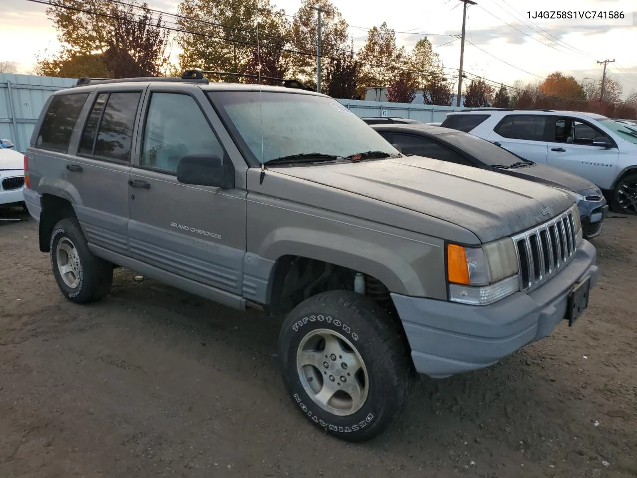 1J4GZ58S1VC741586 1997 Jeep Grand Cherokee Laredo