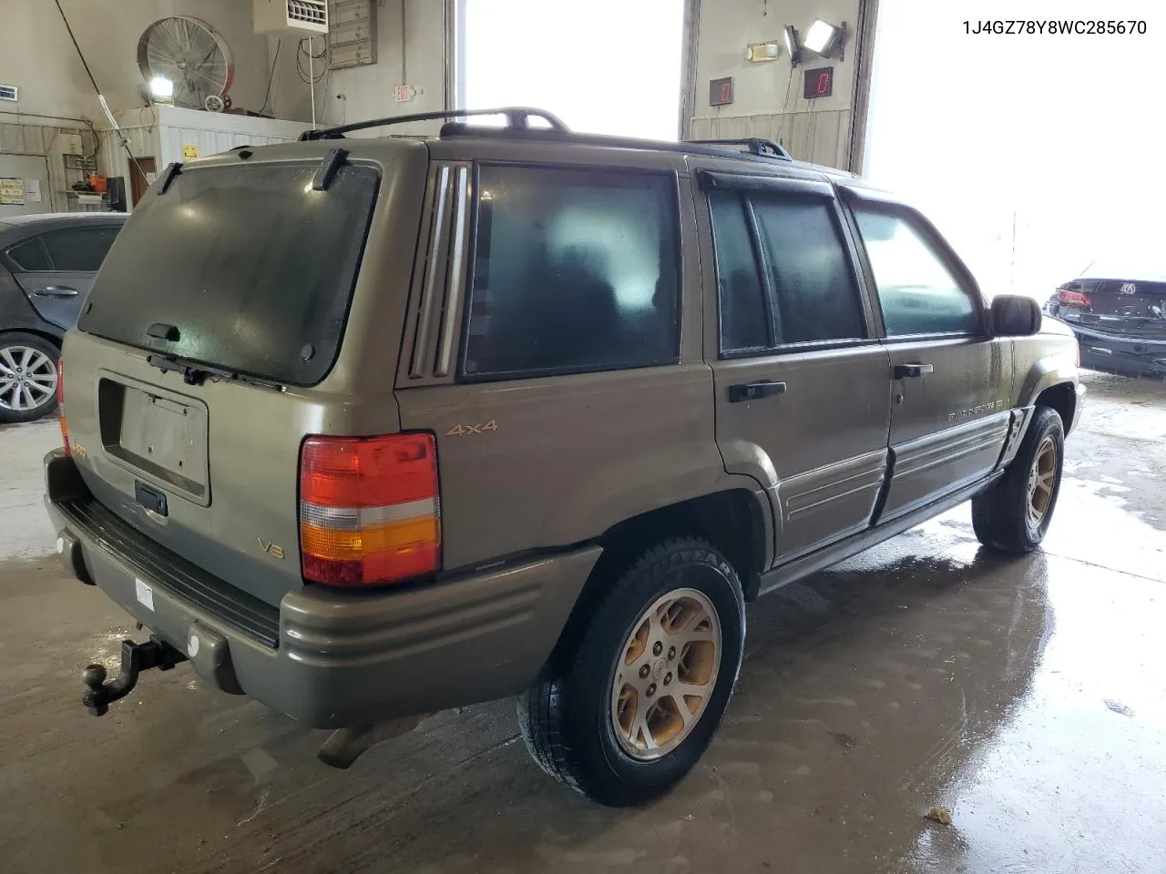 1998 Jeep Grand Cherokee Limited VIN: 1J4GZ78Y8WC285670 Lot: 70213044