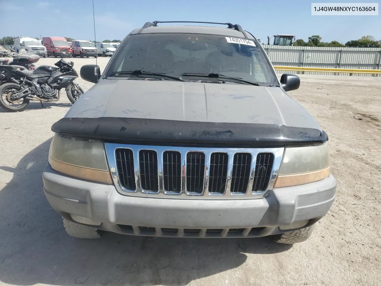 2000 Jeep Grand Cherokee Laredo VIN: 1J4GW48NXYC163604 Lot: 74351754