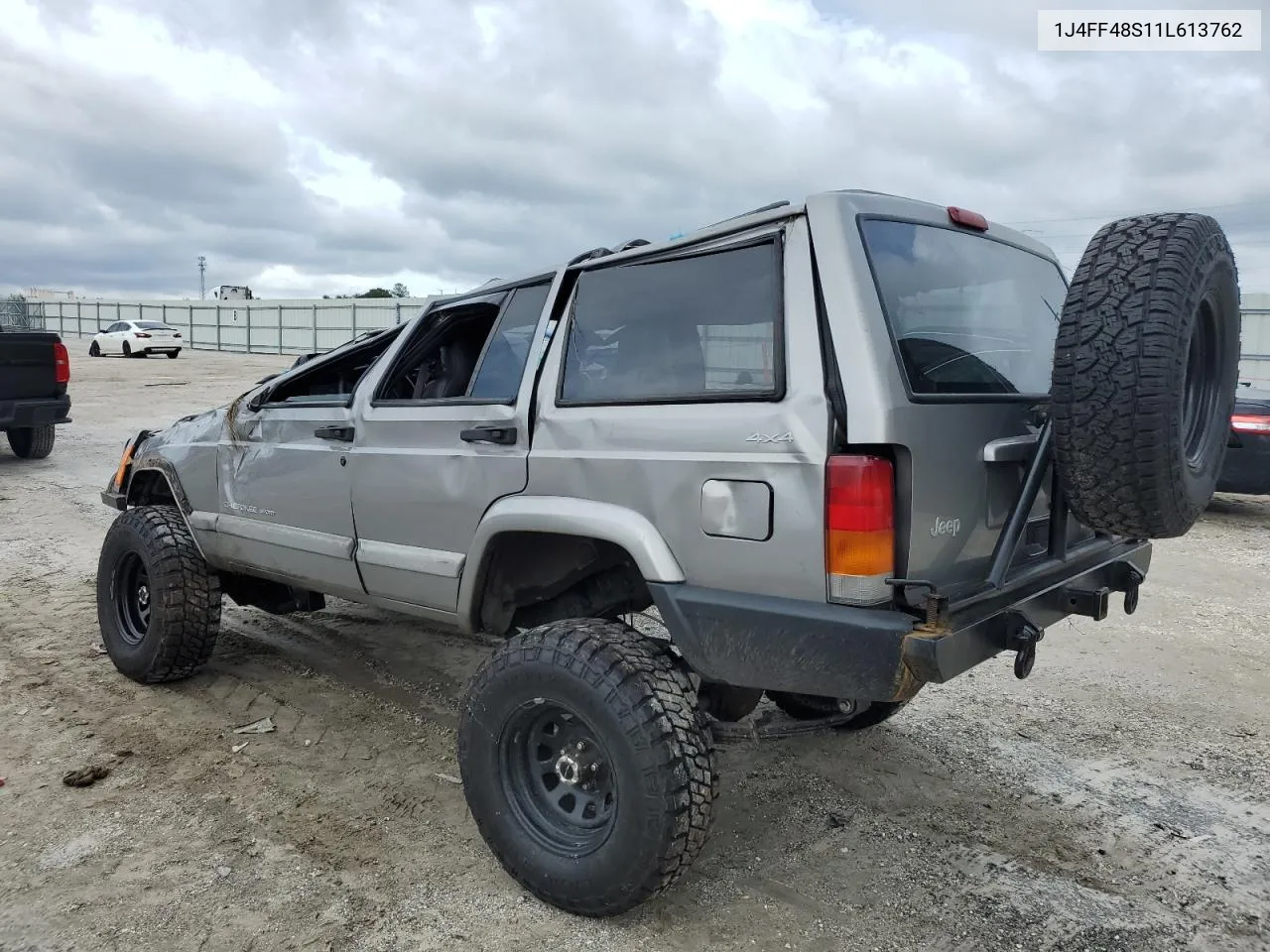 1J4FF48S11L613762 2001 Jeep Cherokee Sport