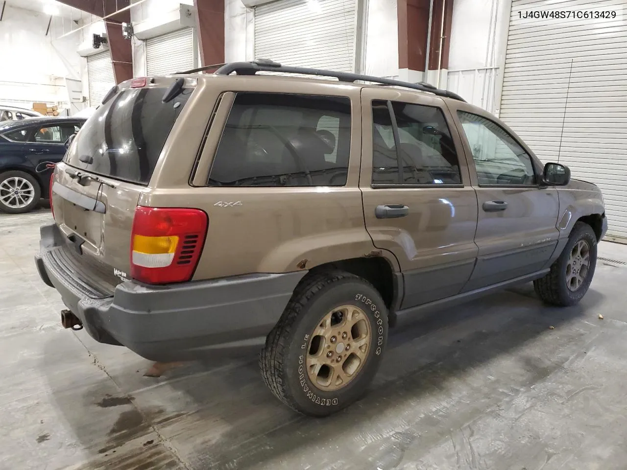 2001 Jeep Grand Cherokee Laredo VIN: 1J4GW48S71C613429 Lot: 76952044