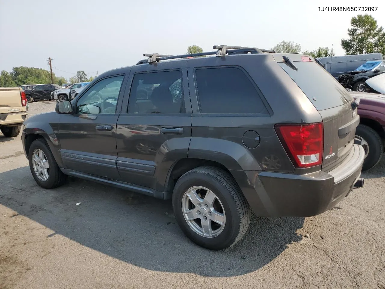 2005 Jeep Grand Cherokee Laredo VIN: 1J4HR48N65C732097 Lot: 66407694