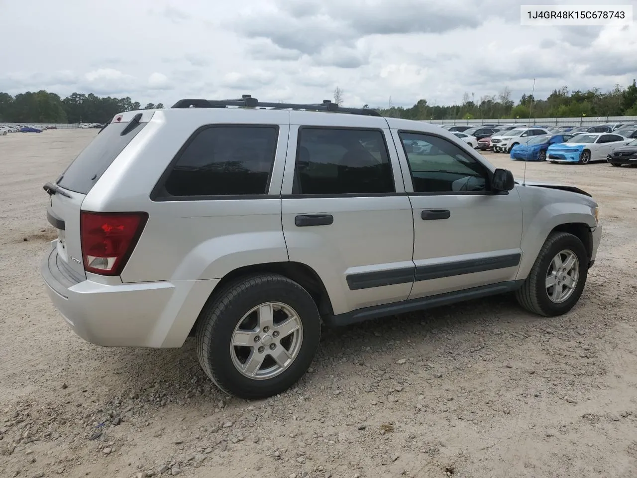 1J4GR48K15C678743 2005 Jeep Grand Cherokee Laredo