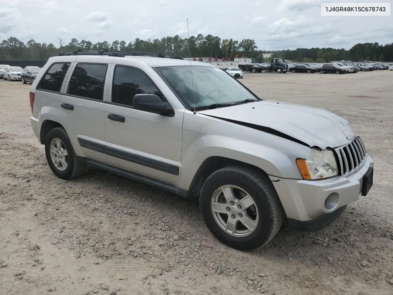 1J4GR48K15C678743 2005 Jeep Grand Cherokee Laredo