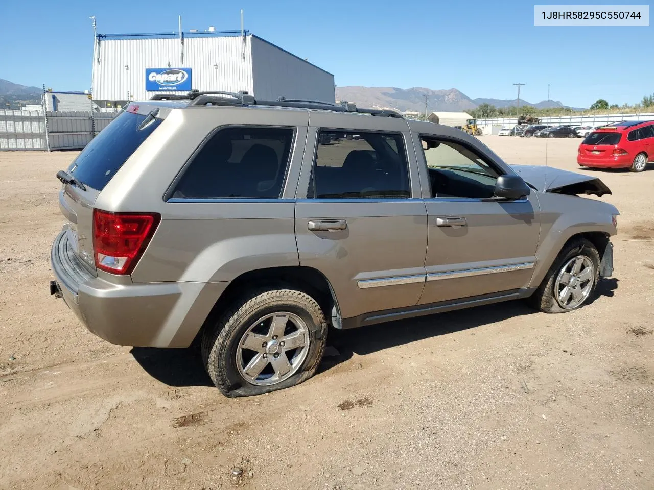 2005 Jeep Grand Cherokee Limited VIN: 1J8HR58295C550744 Lot: 73048874