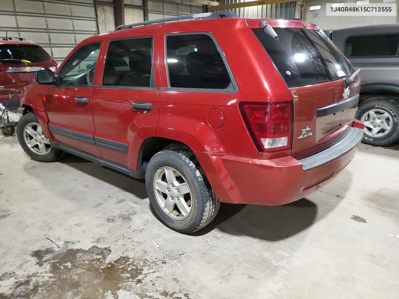 2005 Jeep Grand Cherokee Laredo VIN: 1J4GR48K15C713555 Lot: 80674424